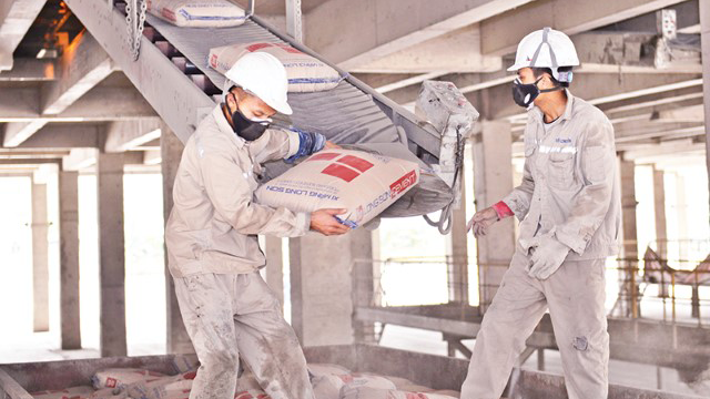Long Son Cement Company contributes to making the biggest industrial cluster in Vietnam