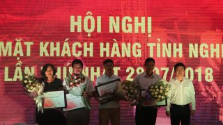 Long Son Cement  held 1st customers conference in Nghe An