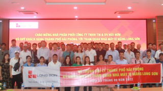 Welcome Nui Hon Trading and Service Co., Ltd and customers in Hai Phong to visit Long Son Cement Plant