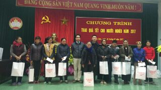 Xi măng Long Sơn chung tay chăm lo cho người nghèo xuân Đinh dậu 2017