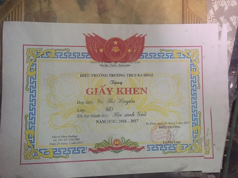 Xi măng Long Sơn và Hội khuyến học tỉnh Thanh Hóa chung tay giúp đỡ các em học sinh hoàn cảnh khó khăn