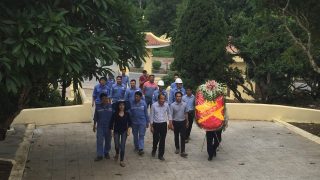 Nhà máy Xi măng Long Sơn tới dâng hương tại Đài tưởng niệm các thương binh liệt sĩ Bắc Sơn, Tx. Bỉm Sơn 27/07/2017