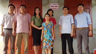 Công ty Xi măng Long Sơn – Trao tặng nhà tình nghĩa cho Gia đình có hoàn cảnh đặc biệt khó khăn.