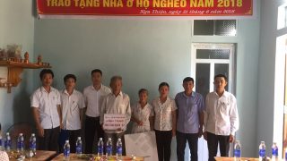 Công ty Xi măng Long Sơn – Trao tặng nhà tình nghĩa tại Thanh Hóa.