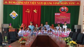 Xi măng Long Sơn – Khởi động chương trình “Cặp sách cùng em tới trường”