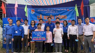 Công ty Xi măng Long Sơn tài trợ xây dựng nhà Khăn quàng đỏ cho các gia đình có hoàn cảnh khó khăn tại tỉnh Thanh Hóa