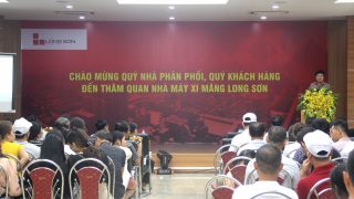 Xi măng Long Sơn chào mừng Quý Khách hàng Thành phố Hà Nội về thăm quan Công ty.