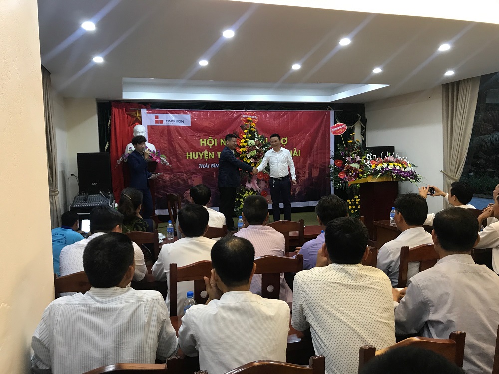 hội-nghị-thái-bình