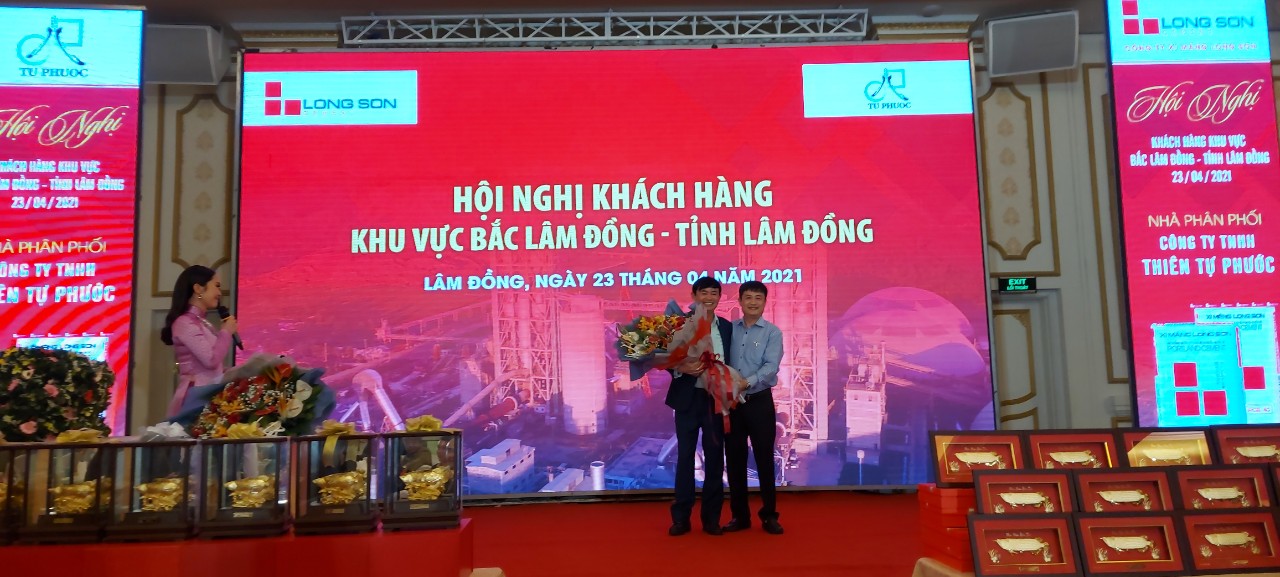 hoi-nghi-khach-hang-xi-mang-long-son-lamm-dong hoi-nghi-khach-hang-xi-mang-long-son-lamm-dong
