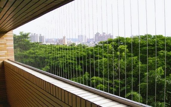 image001