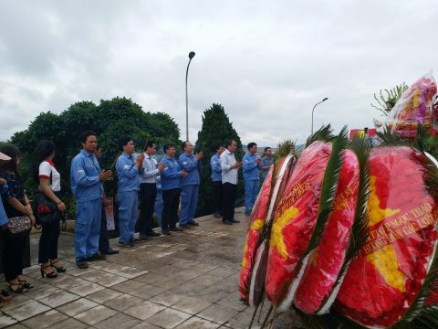 xi-măng-long-sơn-dâng-hương-tưởng-niệm-anh-hùng-liệt-sỹ