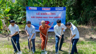 Công ty Xi măng Long Sơn khởi công xây dựng 2 nhà tình nghĩa tại Thiệu Hóa