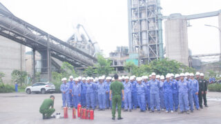 Công ty xi măng Long Sơn tổ chức huấn luyện nghiệp vụ và diễn tập phương án PCCC và CNCH