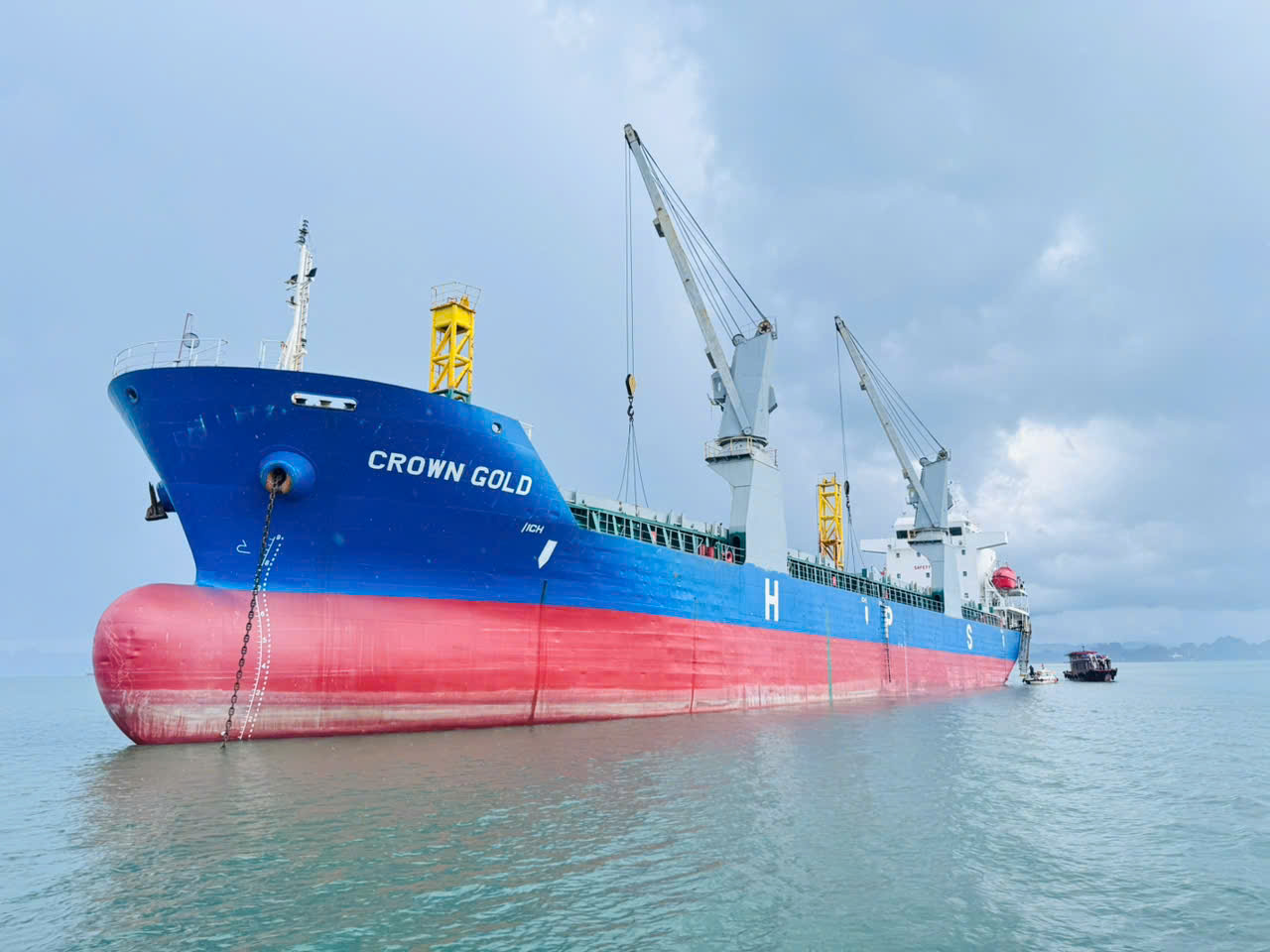 z6982046165536_5e29e3393862735423c306de52c5a4aa