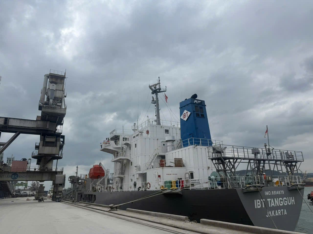 z7140489344496_ea0d8035715dbd9b3c978cd8d0b28439