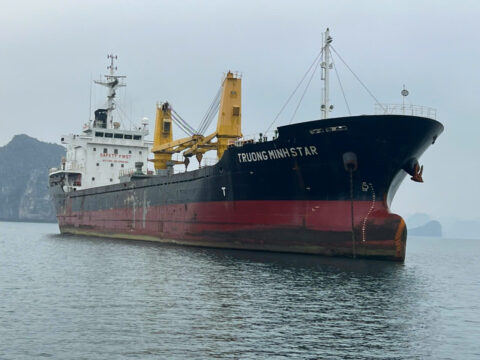 Tiếp tục xuất khẩu clinker sang Malaysia