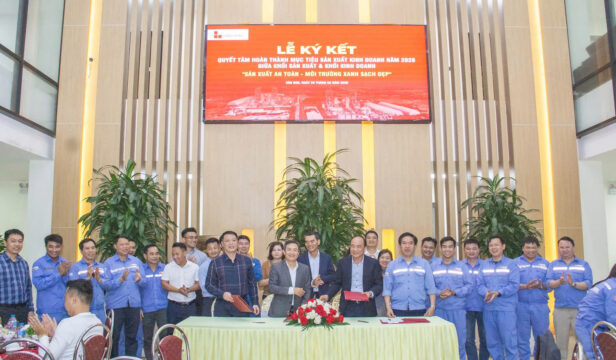 Ký kết quyết tâm hoàn thành mục tiêu sản xuất kinh doanh năm 2026 tại Công ty Xi măng Long Sơn