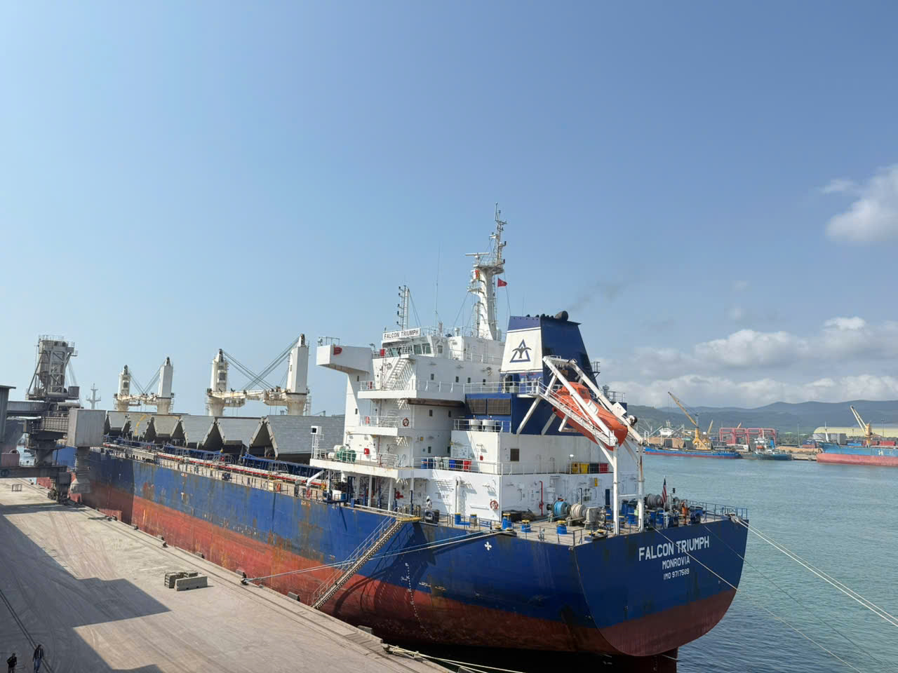 z7631853030618_7db62ecd1be6a6a1769cd00a1d4e99e9